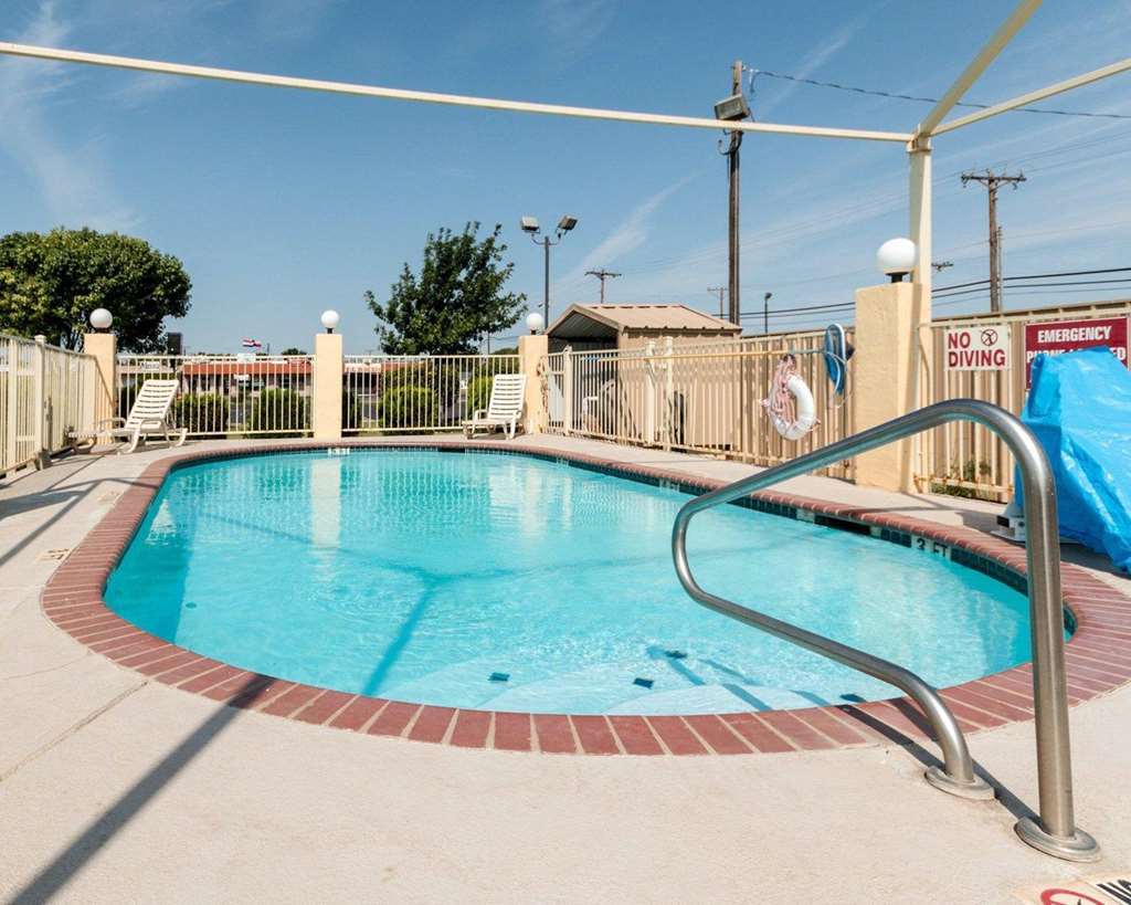 Lone Star Inn Lubbock Konforlar fotoğraf